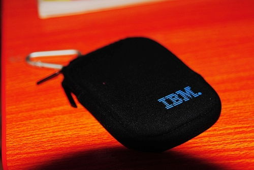 電子產(chǎn)品 塑造現(xiàn)代生活的無(wú)形之手